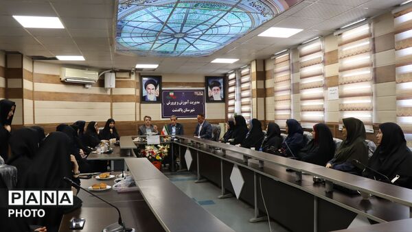 تقدیر از برترین‌های پرورشی پاکدشت 