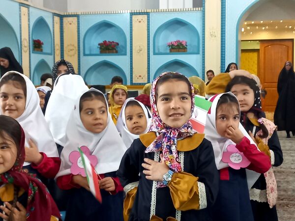 پیش‌دبستانی‌ها سال تحصیلی را در آغوش امام رضا آغاز کردند