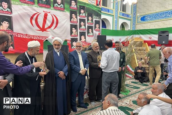 از تجلیل از ایثارگران تا پاسخگویی به مردم؛ برنامه‌های متنوع هفته دولت در فیروزکوه