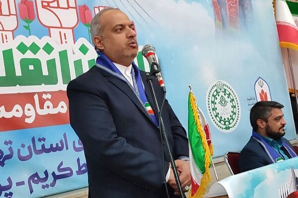 همایش بزرگ هزار نفری یاوران انقلاب و پیشتازان مقاومت در شهر جدید پرند