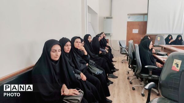 برگزاری نشست کیفیت‌ بخشی به منابع انسانی در آموزش و پرورش منطقه کوهنانی