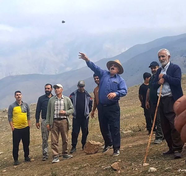 همایش پیاده‌روی خانوادگی در روستای لوط لاریجان 
