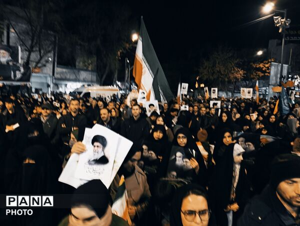 حضور ملت غیور بجنورد در شهرستان بجنورد  پی شهادت رهبر انقلاب 