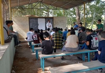 کلاس حل مسئله و اتاق فکر برای دانش آموزان متوسطه اول و دوم 