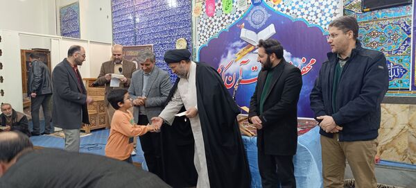 برگزاری محفل انس با قرآن در بروجن