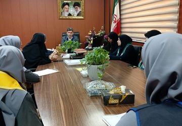 نشست مدیر آموزش‌وپرورش ناحیه‌یک اهواز با دانش‌آموزخبرنگاران پانا و عضو پیشتاز