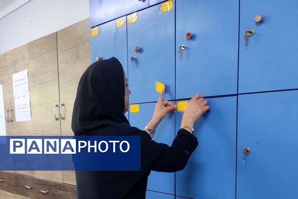 دبیرستان فرزانگان قائمشهر به استقبال مهر رفت