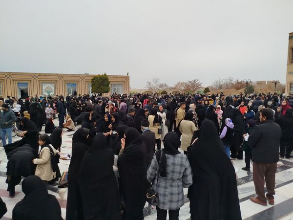 برگزاری مراسم شب های چراغ برات در آرامگاه شهید مدرس