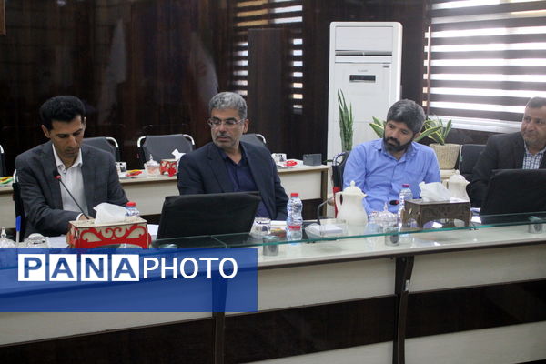 نشست شورای برنامه‌ریزی و نظارت تعلیم و تربیت کودک آموزش و پرورش استان بوشهر