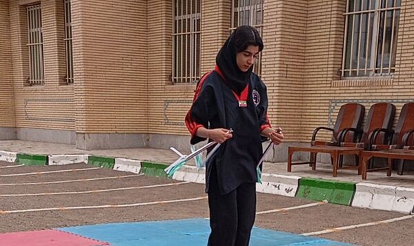 المپیاد ورزشی در دبیرستان عشایری تربیت سیرجان 