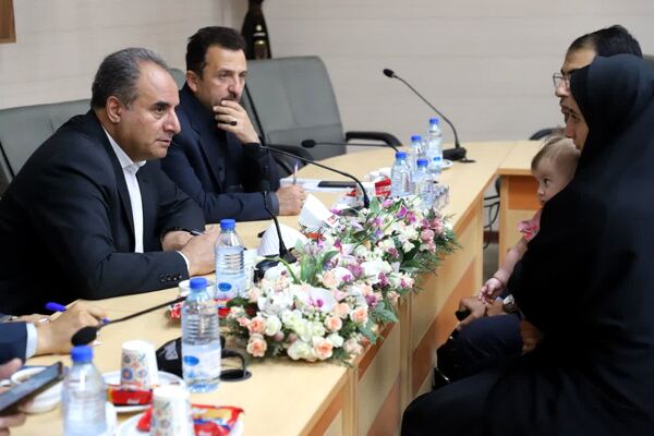 دیدار مردمی مدیرکل آموزش و پرورش آذربایجان شرقی در آستانه بازگشایی مهر