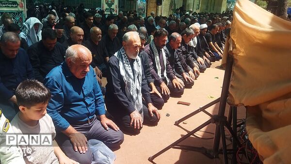 نماز ظهر و عصر روز اربعین در امامزاده محروق و امامزاده ابراهیم نیشابور 