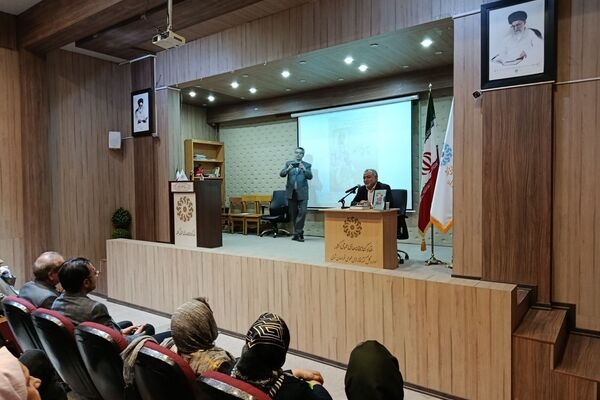 مراسم بزرگداشت حکیم ابوالقاسم فردوسی در کتابخانه دهخدا