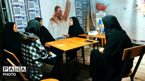 نوجوان کنشگر‌، قهرمان آینده