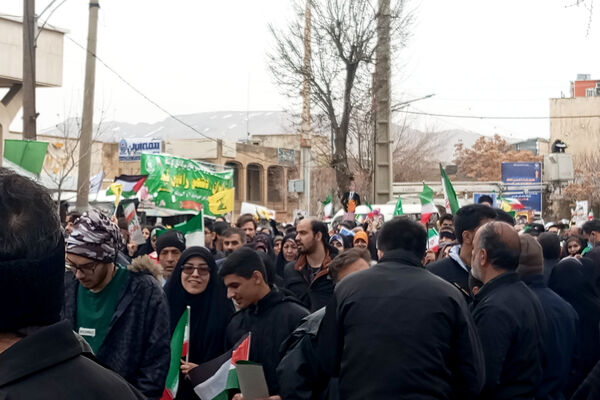 حضور پرشور مردم کرمانشاه در راهپیمایی ۲۲ بهمن