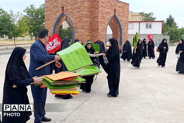 اعزام دانش‌آموزان و دانشجویان بجنوردی به مشهد برای حضور در آیین تشییع پیکر رهبر شهید
