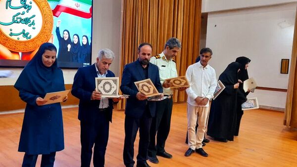 برگزاری اختتامیه جشنواره نوجوان سالم و یاریگران زندگی در کانون شهید فهمیده کرج