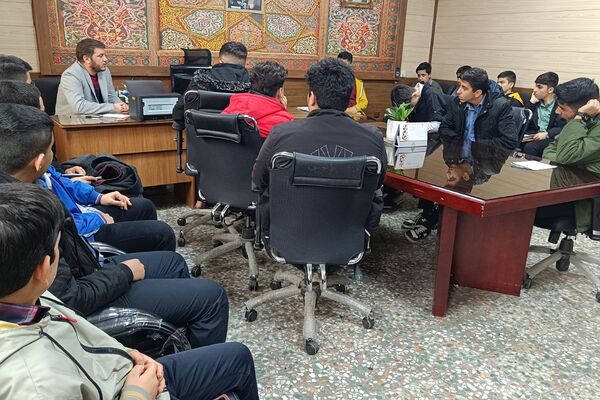 اولین نشست روسای شوراهای دانش‌آموزی پسران شهرستان شهریار