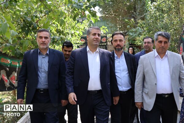 آیین تجلیل از منتخبین استانی اجلاسیه نماز