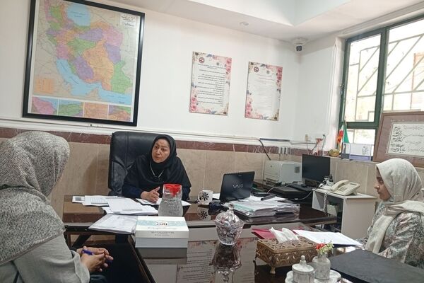آغاز فرآیند ثبت‌نام دبیرستان فرزانگان ۵ ساوجبلاغ با ویژه برنامه «پروژه مهر» 