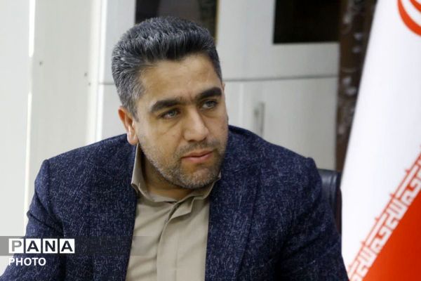 جلسه ستاد تنظیم بازار فیروزکوه برای مدیریت بازار رمضان و نوروز