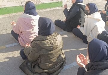 جشن میلاد امام زمان (عج) در دبیرستان مهر نیشابور