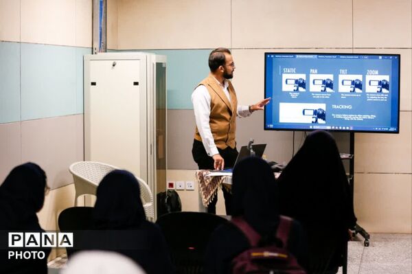 افتتاح باشگاه نوجوانان و جوانان "متروباز" 
