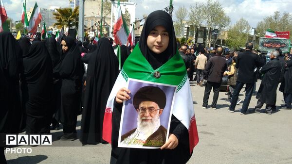 چهلم نماد ایستادگی، آن کسی که طوفان را به زانو در آورد