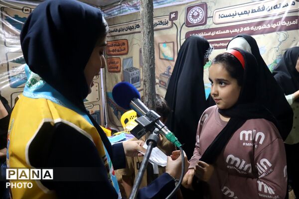 سازمان دانش آموزی میزبان دانش‌آموزان در غرفه با انرژی ها