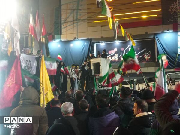 اجتماع مردم ملایر و تجدید بیعت با آرمان‌های انقلاب