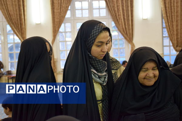 حضور پرشور حماسه سازان نهم دی در چهاردهمین دوره انتخابات ریاست جمهوری 