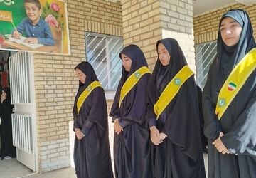 تشییع شهید گمنام در دبیرستان نورالهدی کبودراهنگ 