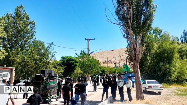 مراسم باشکوه روز عاشورا در دستنا