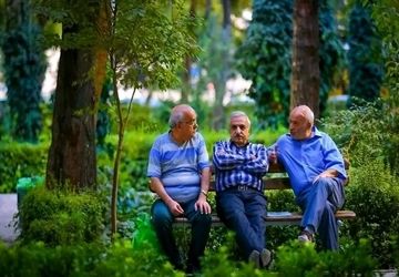 پرداخت معوقات فروردین ماه بازنشستگان حداقل‌بگیر از امروز