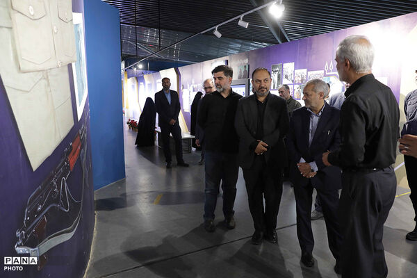 در لباس سربازی