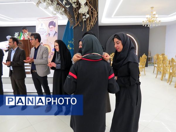 تقدیر از دانش‌آموزان استثنایی جشنواره ورزشی در بجنورد