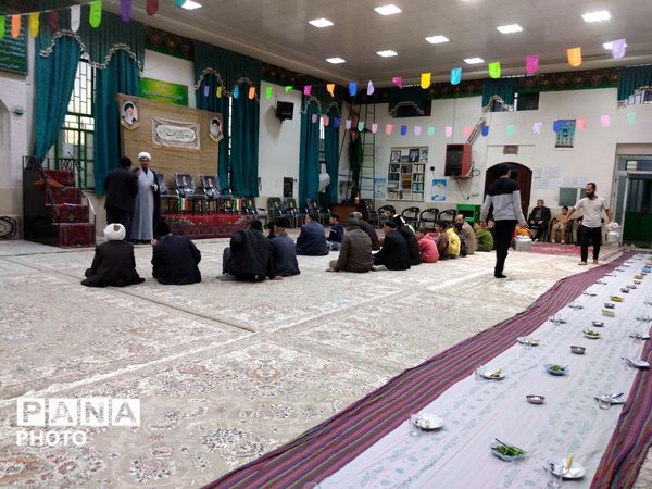 نماز جماعت به همراه افطاری در مسجد چهارده معصوم الغدیر 