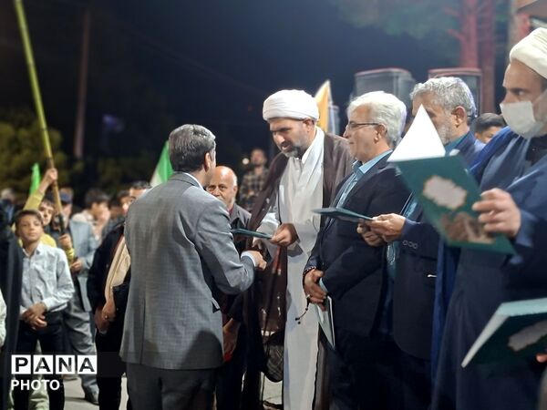 آوای سپاس معلم؛ بیعتی دوباره با رهبری در هفته‌ای پر از عشق به علم و آموزش