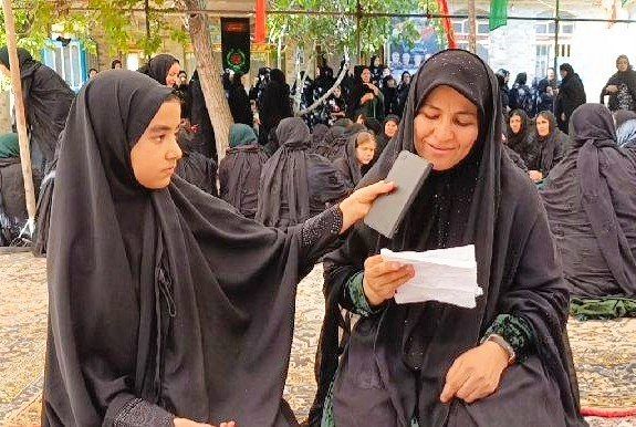 روایتی از عشق و ایثار مادر شهید حسین اسحاقی 