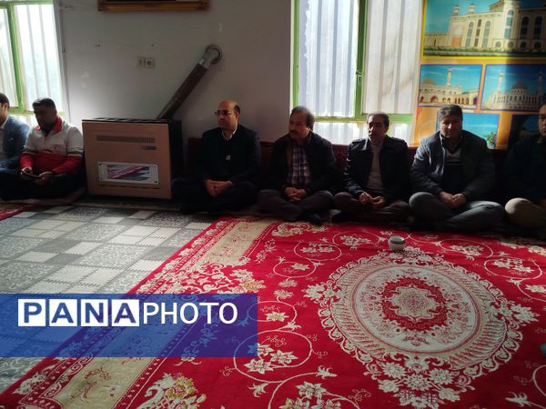 دیدار فرماندار فاروج با امام جمعه به مناسبت آغاز دهه فجر 