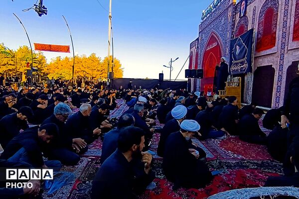 آیین خیمه‌سوزان در غروب عاشورای آباده