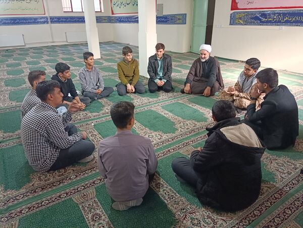 جلسه شورای محوری بسیج دانش‌آموزی در مدرسه علوی 2 شهرستان قدس