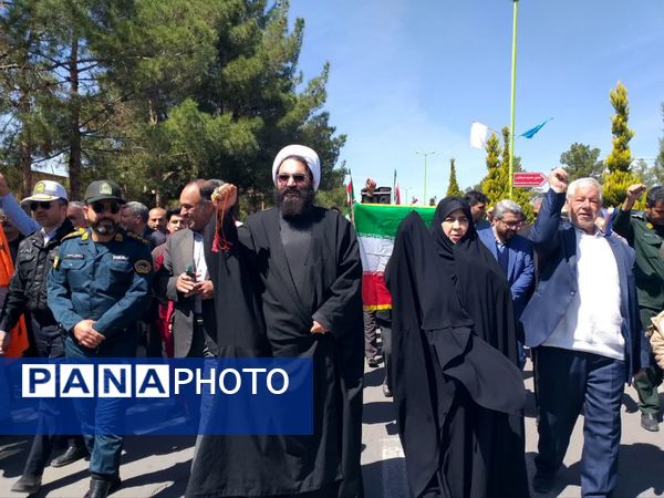 راهپیمایی روز قدس در شهرستان کوهپایه 