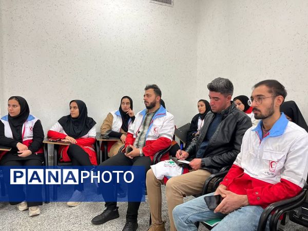 برگزاری کارگاه آموزشی تیم‌های تخصصی سحر جمعیت هلال احمر شهرستان‌های گرمه و جاجرم