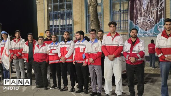 حضور پر شور امدادگران و نجاتگران و داوطلبان و اعضا در تجمعات شبانه