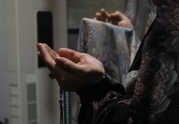 روایت حضور نوجوانان اسلامشهری در اعتکاف مسجد امام جواد (ع)