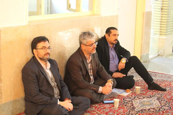 عزاداری باشکوه دانش‌آموزان و مسئولان در سوگ حضرت فاطمه زهرا (س)