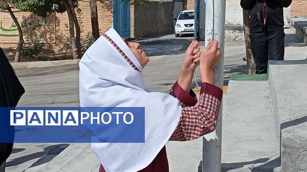 شکوفه‌های لبخند در جشن شکوفه‌ها؛ آغاز فصل دانش‌آموزی با شادی و هیجان