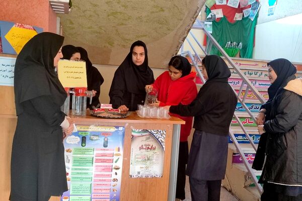 آغاز طرح مکمل یاری با آهن و ویتامین دی در مدارس کهریزک