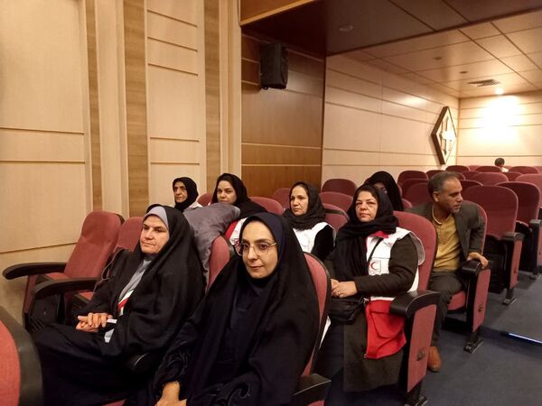 تجلیل از خیرین، پیشکسوتان و داوطلبان فعال جمعیت هلال احمر شهرستان جاجرم 